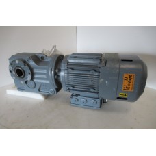 121 RPM 1,1 KW BRAKE Asmaat 35 mm. Unused